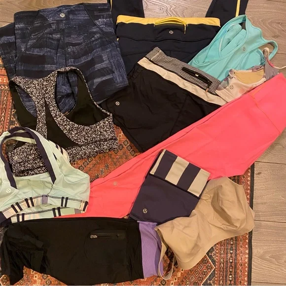 Lululemon Size 6 Bundle - Picture 5 of 5